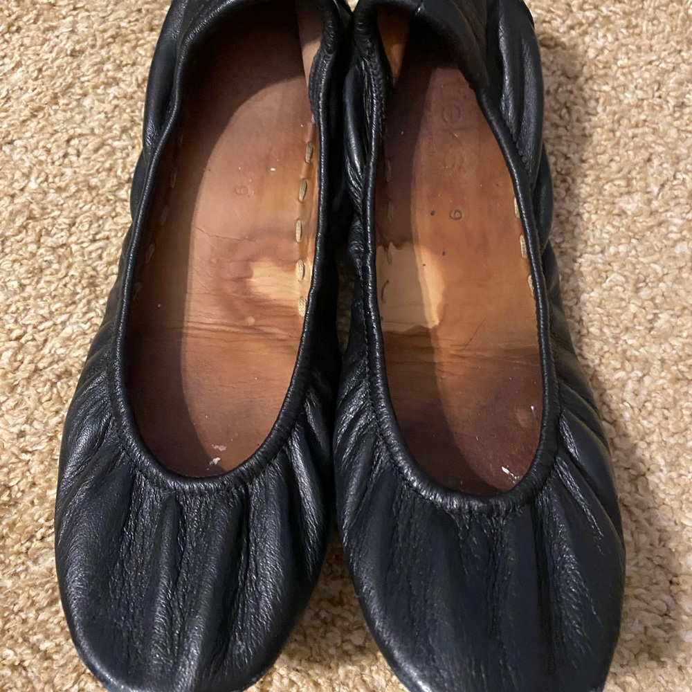 Tieks size 9